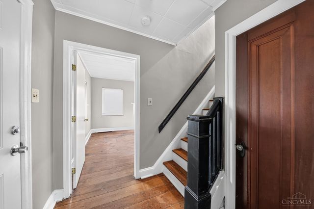 2204 Shasta Place, Cincinnati, OH 45211