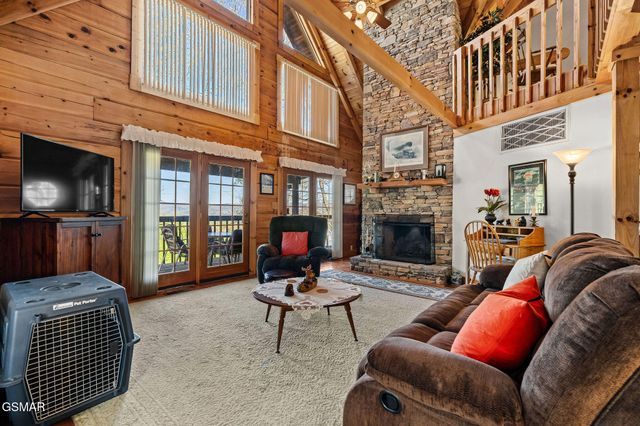 3208 Emerald Springs Loop, Sevierville, TN 37862