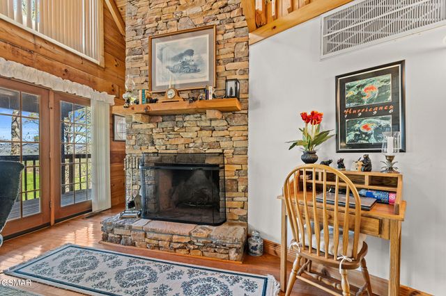 3208 Emerald Springs Loop, Sevierville, TN 37862