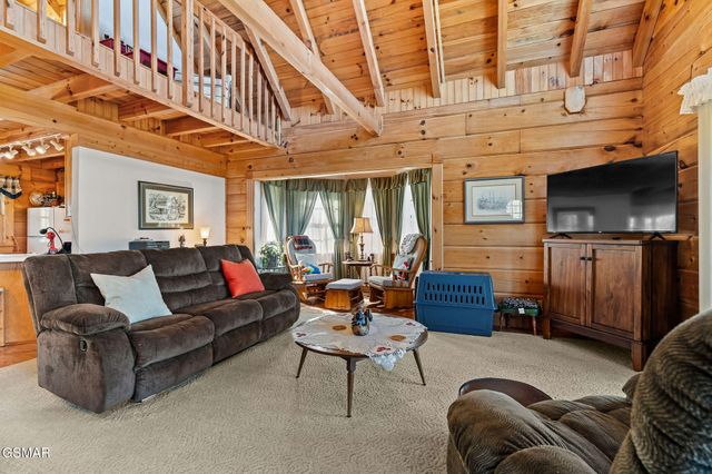 3208 Emerald Springs Loop, Sevierville, TN 37862