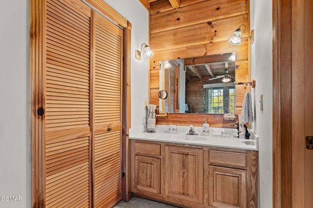 3208 Emerald Springs Loop, Sevierville, TN 37862