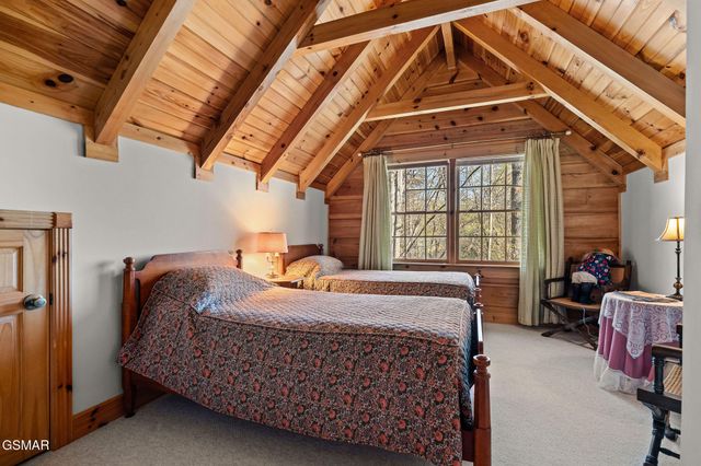 3208 Emerald Springs Loop, Sevierville, TN 37862