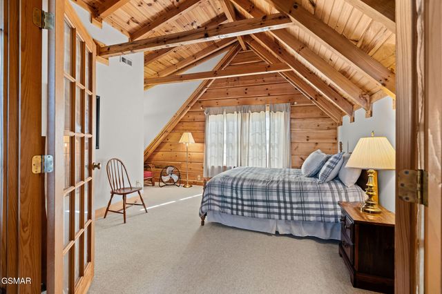 3208 Emerald Springs Loop, Sevierville, TN 37862