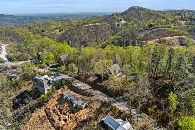 3208 Emerald Springs Loop, Sevierville, TN 37862