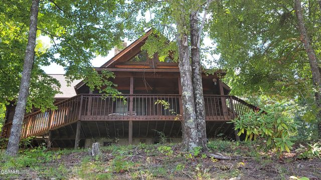 3208 Emerald Springs Loop, Sevierville, TN 37862