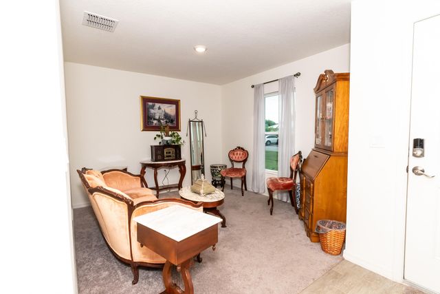 684 SE Crescent Avenue, Port St. Lucie, Port St Lucie, FL 34984