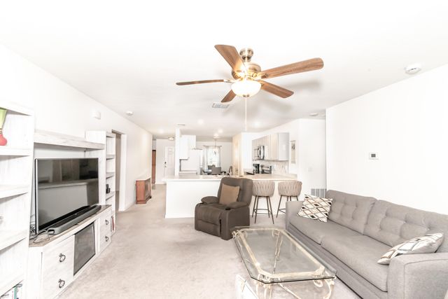 684 SE Crescent Avenue, Port St. Lucie, Port St Lucie, FL 34984