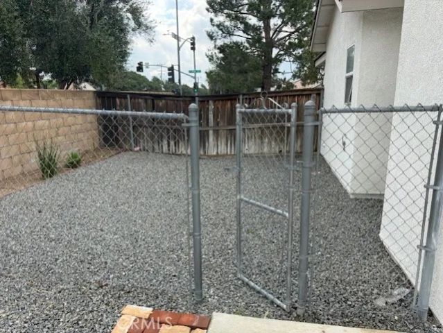 5696 New Pine Avenue, San Bernardino, CA 92407