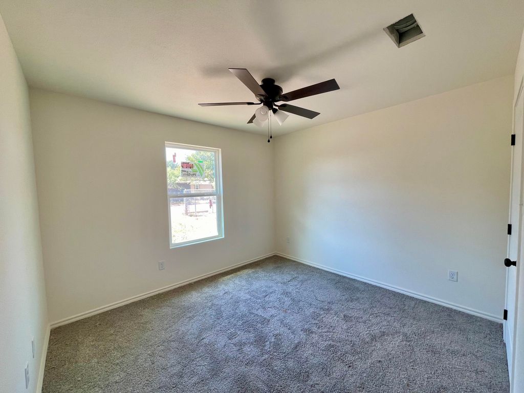 Image 14 of property listing at 3808 Crockett Street, San Angelo, TX 76903