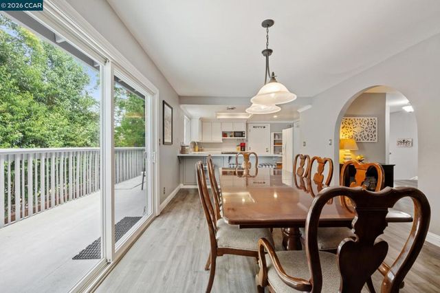 258 Barnett Ter, Pleasant Hill, CA 94523