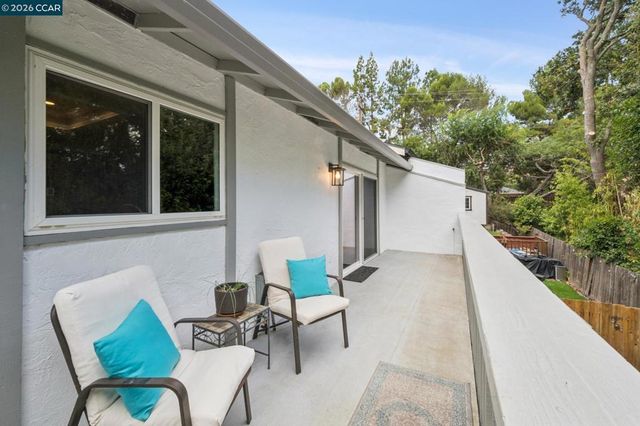 258 Barnett Ter, Pleasant Hill, CA 94523