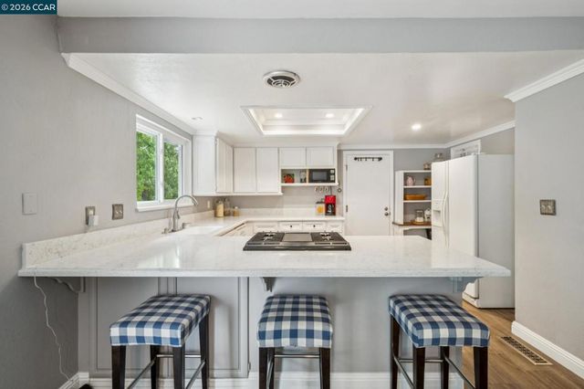 258 Barnett Ter, Pleasant Hill, CA 94523