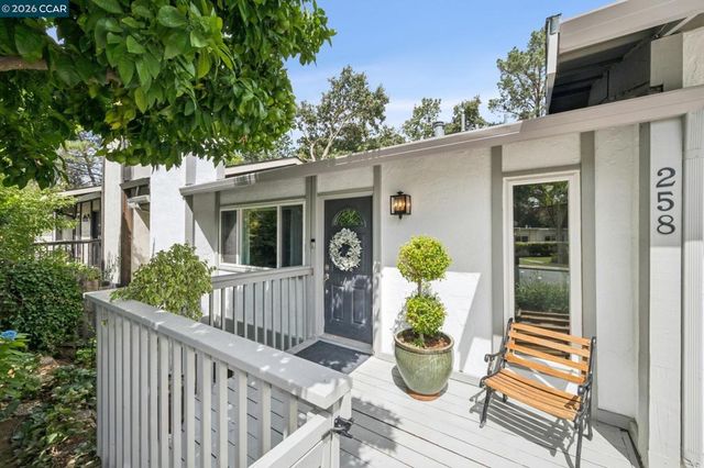 258 Barnett Ter, Pleasant Hill, CA 94523