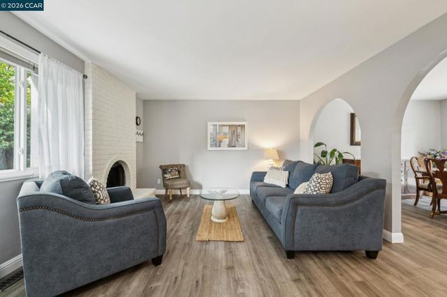 258 Barnett Ter, Pleasant Hill, CA 94523