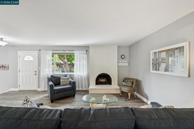 258 Barnett Ter, Pleasant Hill, CA 94523