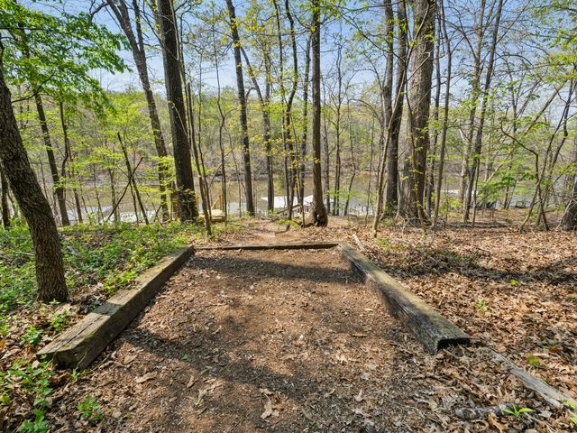 50 Maple Dr, Winchester, TN 37398