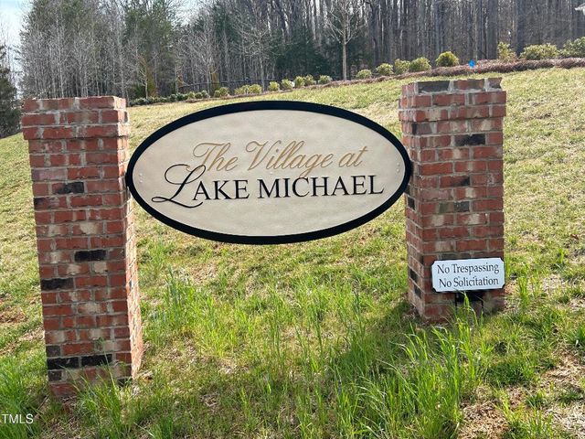 603 Village Lake Drive, Mebane, NC 27302