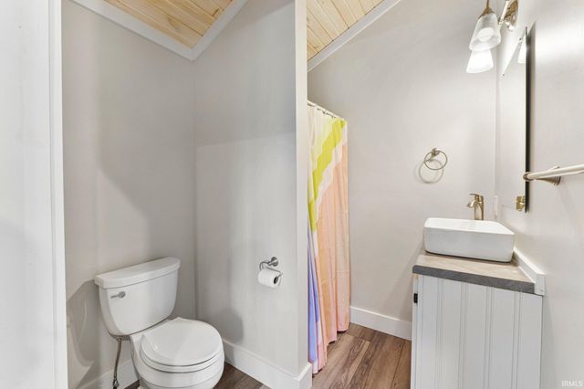 14612 Liberty Mills Road, Fort Wayne, IN 46814