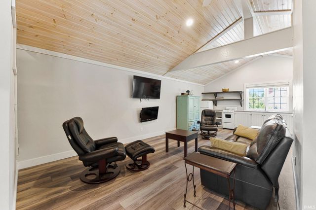 14612 Liberty Mills Road, Fort Wayne, IN 46814