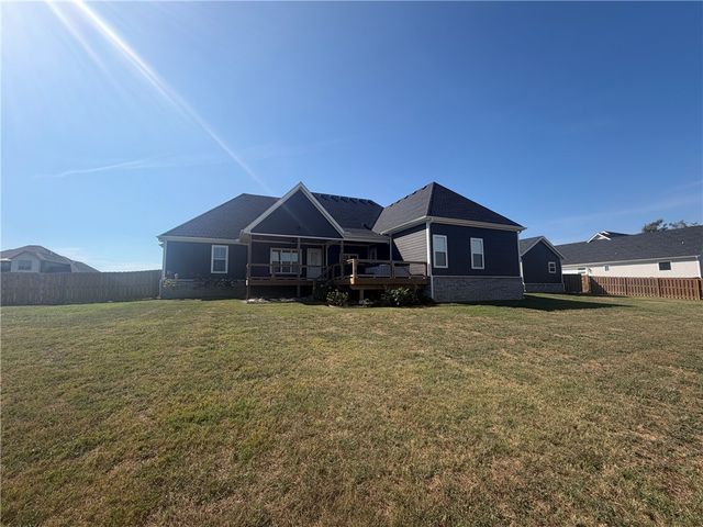 3120 Bloomfield Street, Bentonville, AR 72713