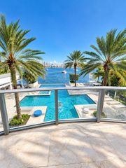 17301 Biscayne Boulevard 211, North Miami Beach, FL 33160
