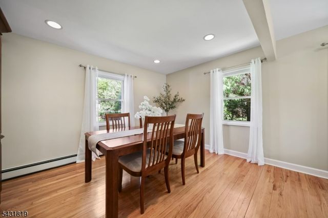 66 Linwood Ave, Midland Park Boro, NJ 07432