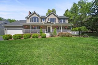 66 Linwood Ave, Midland Park Boro, NJ 07432