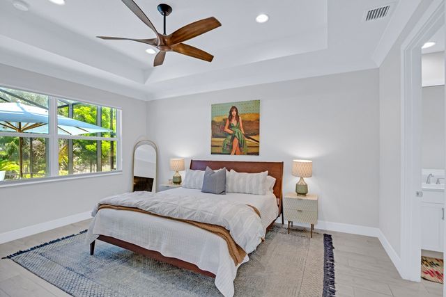 2136 Falls Manor, Vero Beach, FL 32967