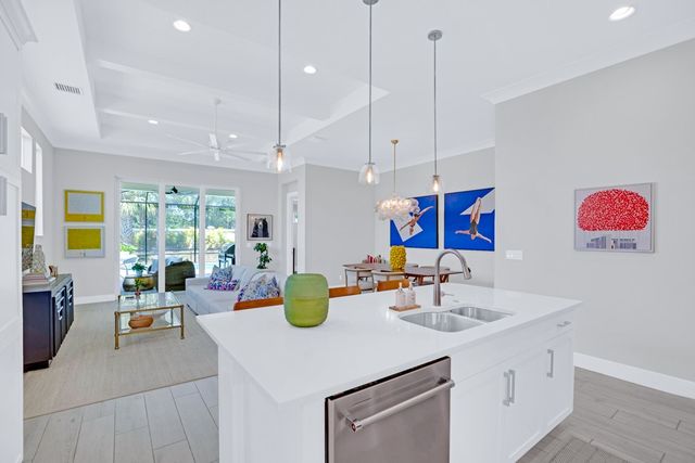2136 Falls Manor, Vero Beach, FL 32967