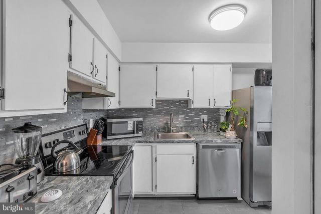 572B WILLOW TURN, Mount Laurel, NJ 08054