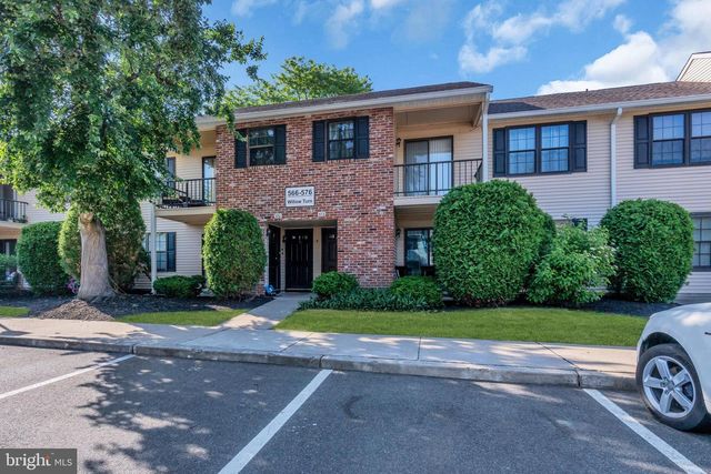 572B WILLOW TURN, Mount Laurel, NJ 08054