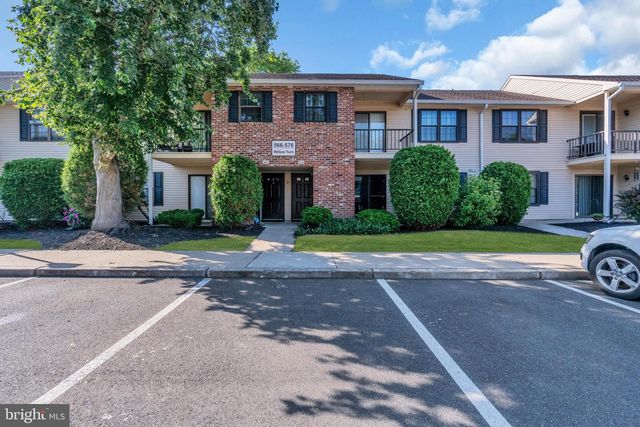 572B WILLOW TURN, Mount Laurel, NJ 08054