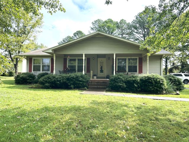 178 Lucas Rd, Shelbyville, TN 37160