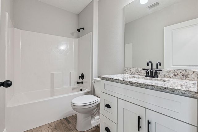 1529 CENTER STREET, Deland, FL 32720