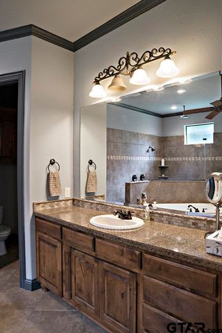 4700 Stonebridge Lane, Athens, TX 75751