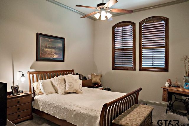 4700 Stonebridge Lane, Athens, TX 75751