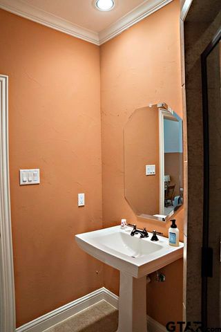 4700 Stonebridge Lane, Athens, TX 75751