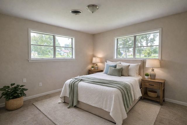 112 Raven Street, Clute, TX 77531