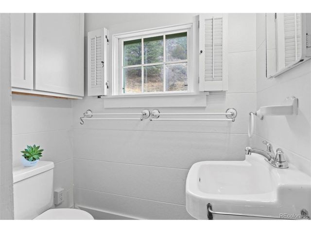 254 N Main St, Empire, CO 80438