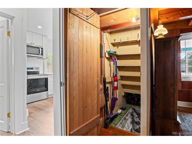 254 N Main St, Empire, CO 80438