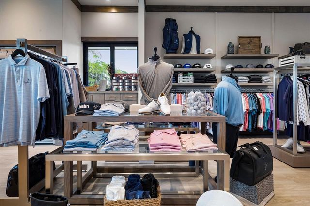 60 VILLA LAGO LANE, Ormond Beach, FL 32174