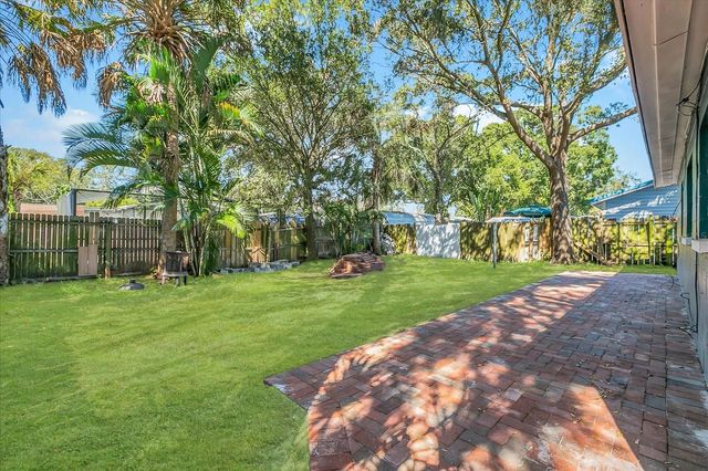 6711 S CORTEZ STREET, Tampa, FL 33616