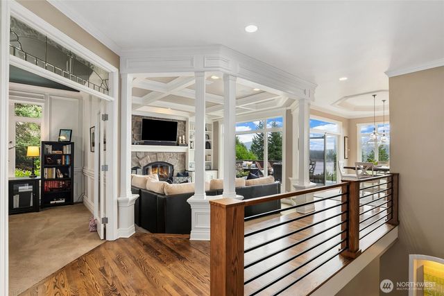 2409 196th Avenue SE, Sammamish, WA 98075