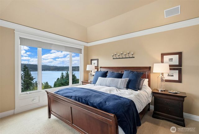 2409 196th Avenue SE, Sammamish, WA 98075