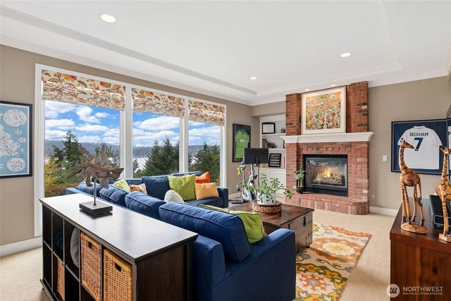 2409 196th Avenue SE, Sammamish, WA 98075