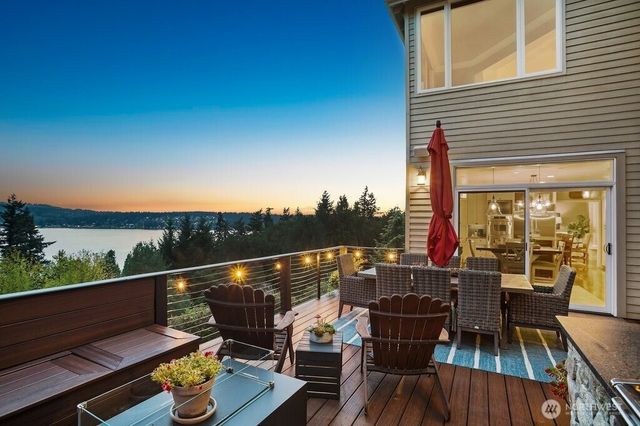 2409 196th Avenue SE, Sammamish, WA 98075