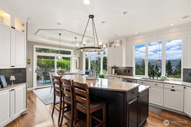 2409 196th Avenue SE, Sammamish, WA 98075