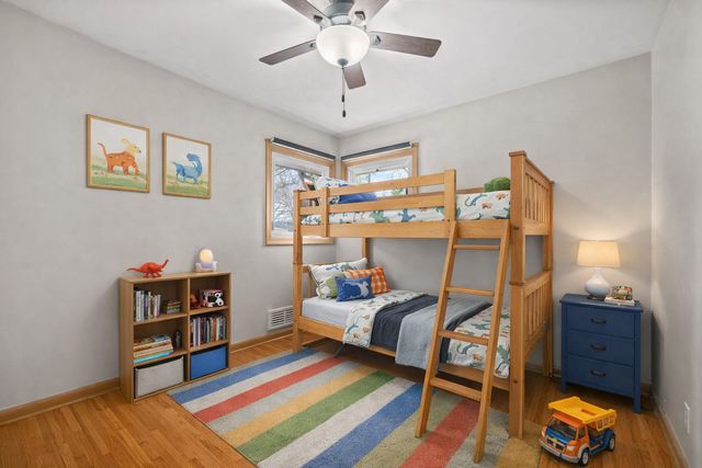 7720 Viewcrest Lane, New Hope, MN 55427