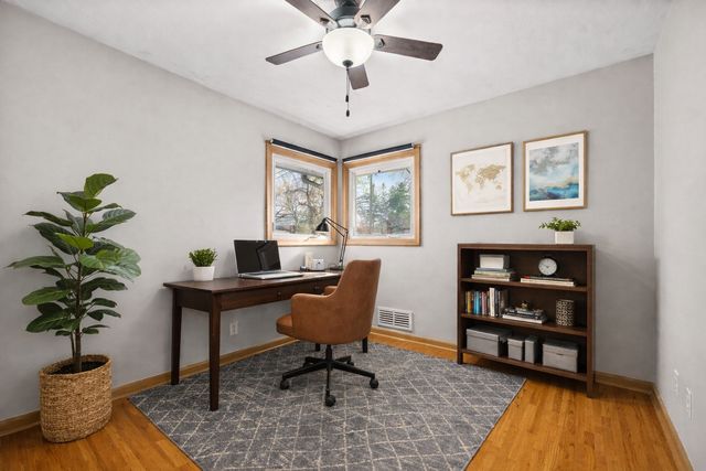 7720 Viewcrest Lane, New Hope, MN 55427