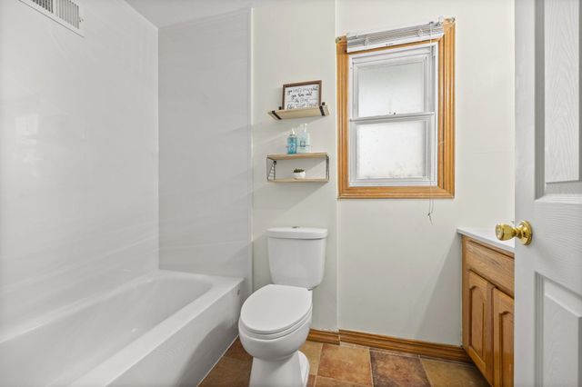 7720 Viewcrest Lane, New Hope, MN 55427